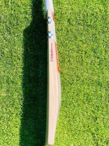 Gray Nicolls Ultra Limited Edition