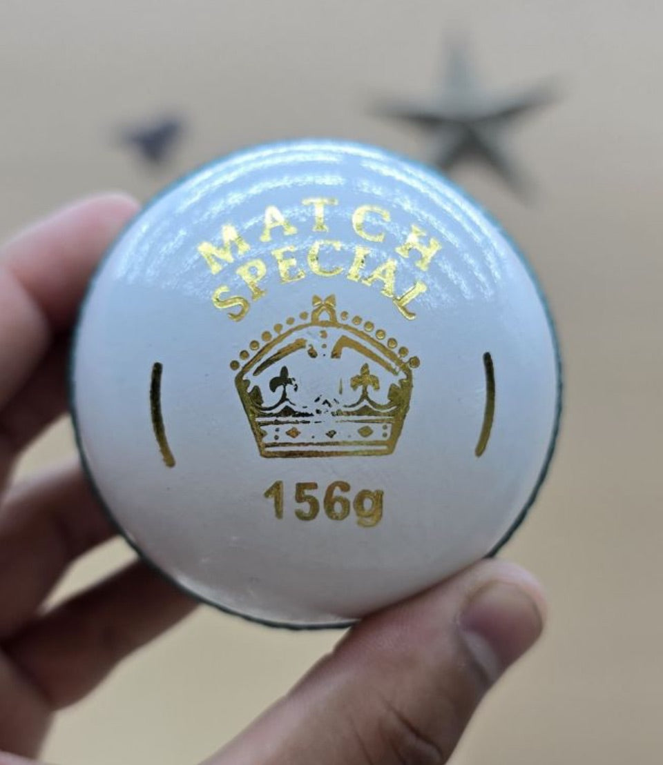 King’s Match Cricket Ball (White)