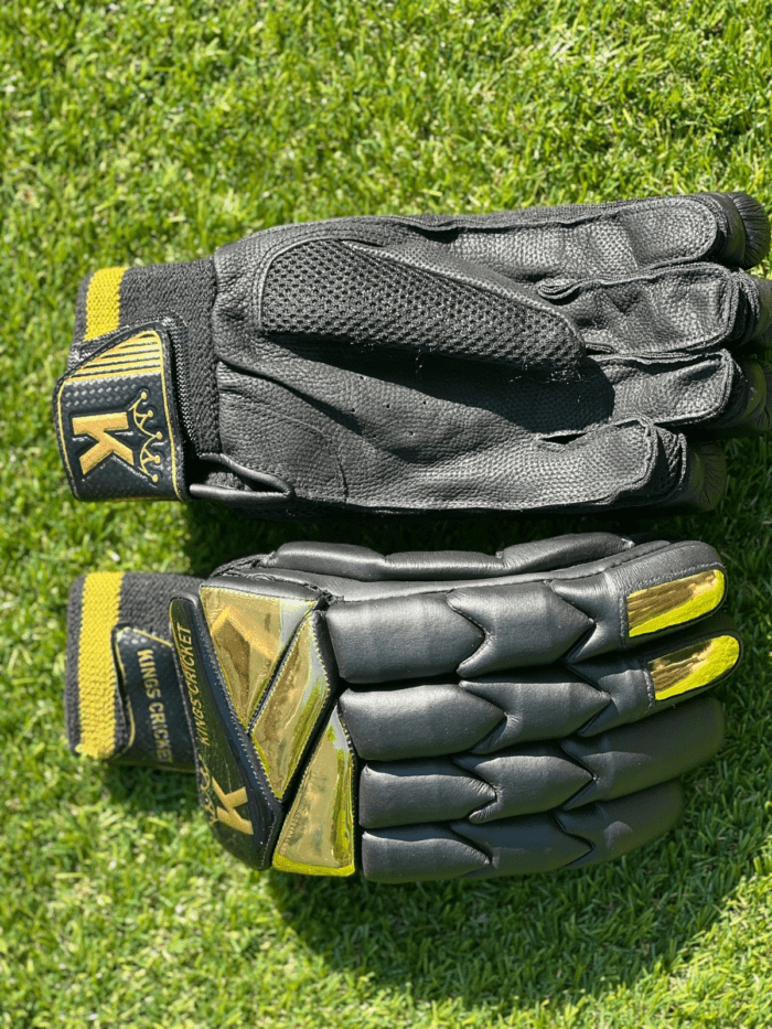 Black Kings cricket batting gloves (s) - Image 5