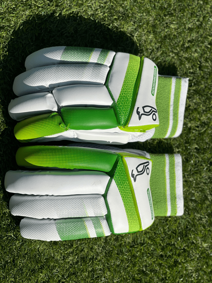 Kookaburra Kahuna 4.1 Cricket Batting Gloves - Image 2