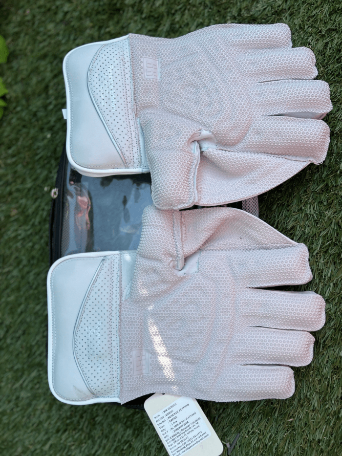 SS Reserve Edition Cricket Wicket Keeping gloves - Image 4