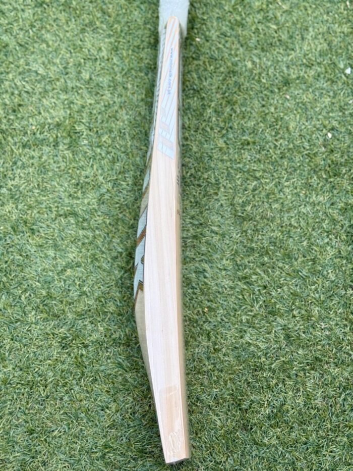 MB Malik AB57 Cricket Bat - Image 4